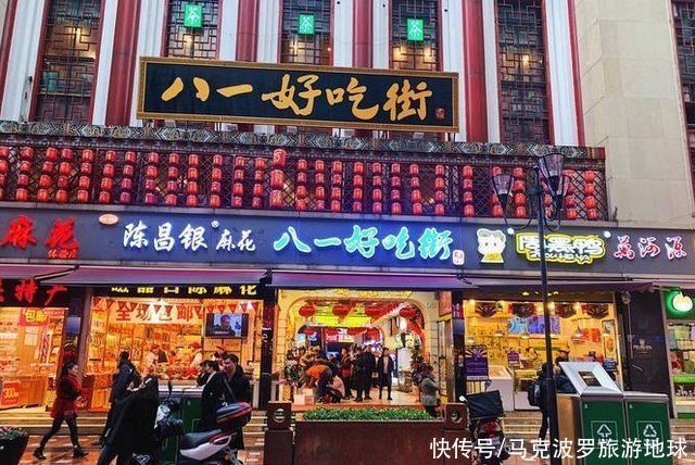 重庆很值得去的老街，夜景丝毫不输洪崖洞，且还不收门票