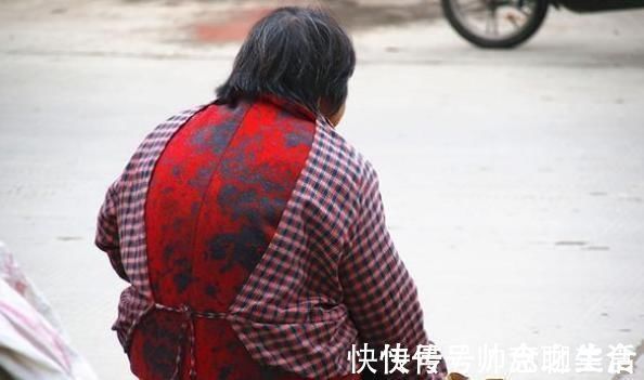 老人|老人臭是怎么回事？为何有些40岁后的女性也有？早知早受益