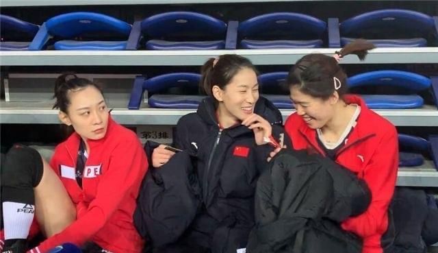 江苏|中国女排不再蛰伏,江苏4人上位,倪非凡+刁琳宇成王牌,蔡斌自信