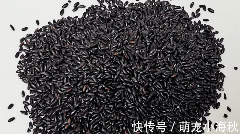 口感|煮米饭时,多加这1样,营养足、口感好,好吃还养人,老少皆宜