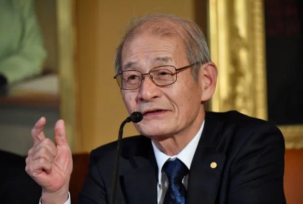 诺贝尔化学奖|“锂电池之父”：苹果年底前或发布Apple Car相关技术