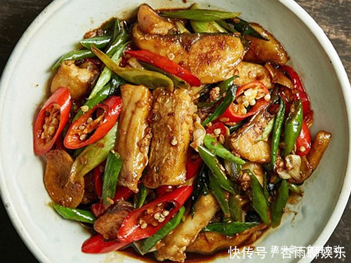 备用|下饭菜如此烧,香辣鲜美,开胃又解馋,比去饭店吃还过瘾!