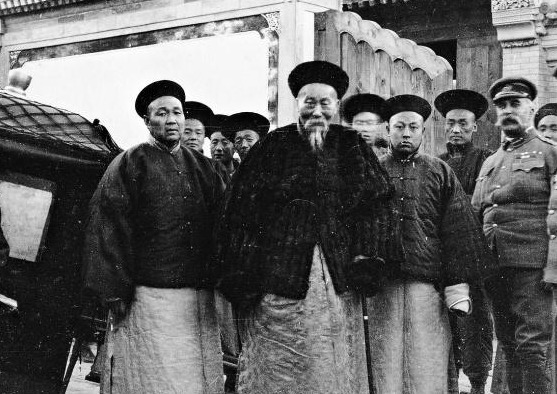 李殿华|妹妹太丑嫁不出去,他红着脸说不如嫁我,婚后生一子无人不知