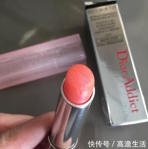 口红 不化妆也能拥有好气色,这5支口红轻松提亮肤色,素颜也能涂