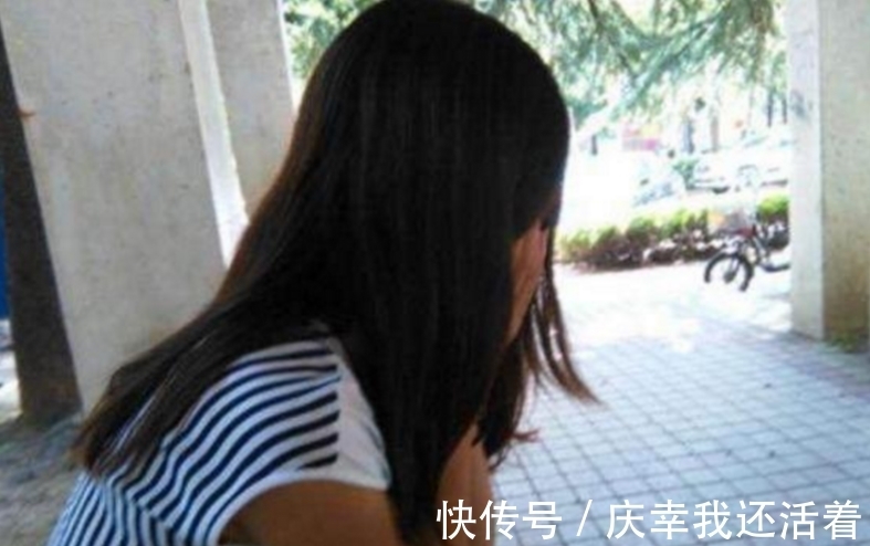 母乳|初中女孩出现母乳,家人到学校询问,老师道出实情,父母选择报警