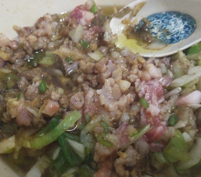  韭菜猪肉馅水饺，好吃不过饺子