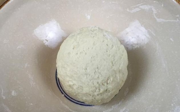 面团|发面别只会加酵母多加点“它”,6分钟发满盆,馒头香软不发酸