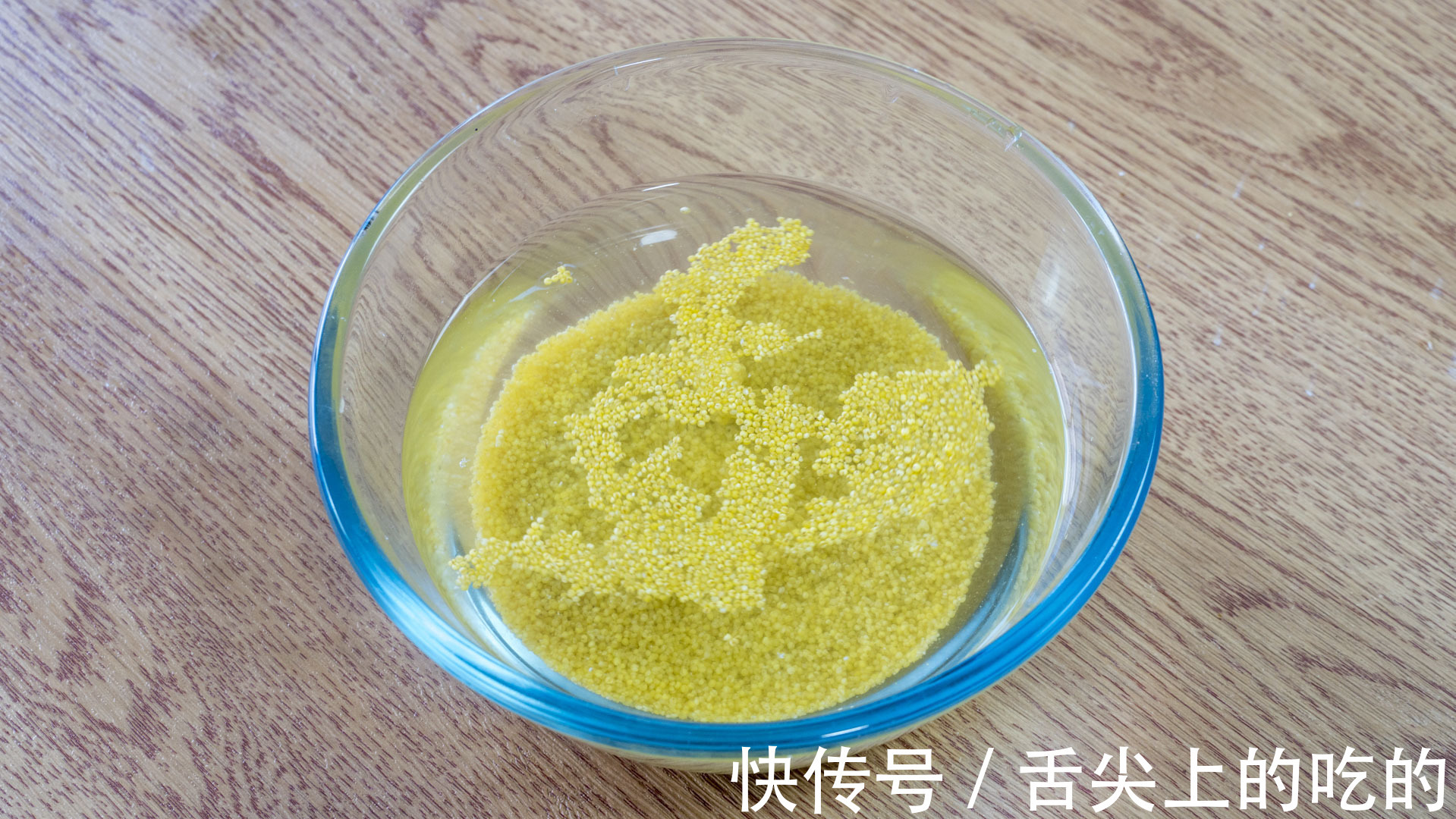 南瓜|这6道早餐不用揉面,一搅一蒸就完成,松软又香甜,省时又省力