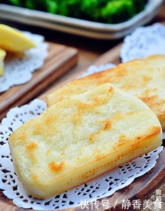 不喝油的煎馒头片,脆皮的香软的,早餐吃都清爽不腻