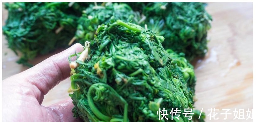 入秋后,碰见这菜别手软,一次性买15斤,放冰箱冻起来,特别省事!