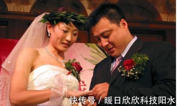 于洋|她是被丈夫抛弃的奥运冠军，如今独自抚养女儿，前夫已再婚生子