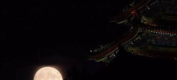 月亮&杨万里在家中望月,突发奇想写下一首诗,短短4句,令人赞叹不已