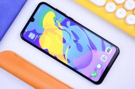 Pro|荣耀Play4 Pro体验：麒麟990 5G加持，年轻用户的全能旗舰手机