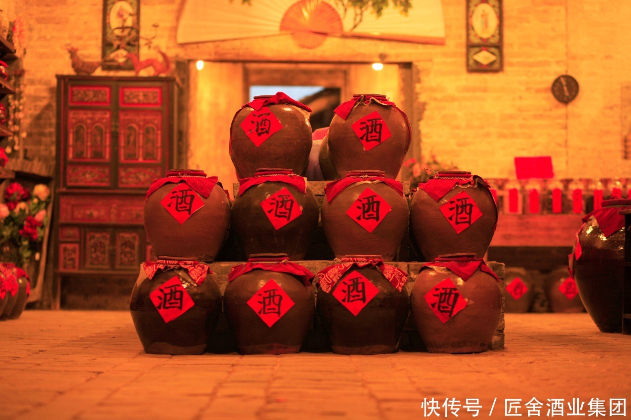 无色透明|3分钟让你全方位了解白酒!再也不怕选不到好酒了!