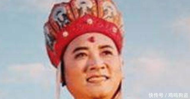 蜘蛛精|在西游记中,蜘蛛精怎么那么爱洗澡每天洗3次,秘密全在泳池里