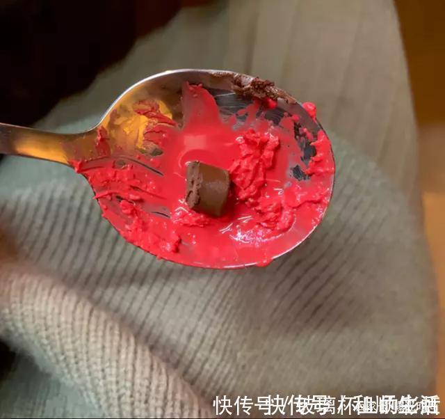 美妆博主 唇膏色号不喜欢怎么办,口红断了怎么拯救教你如何把它变废为宝