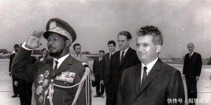 历史|1976年此国改制称帝，皇帝登基花掉两千多万美金，3年后被赶出国