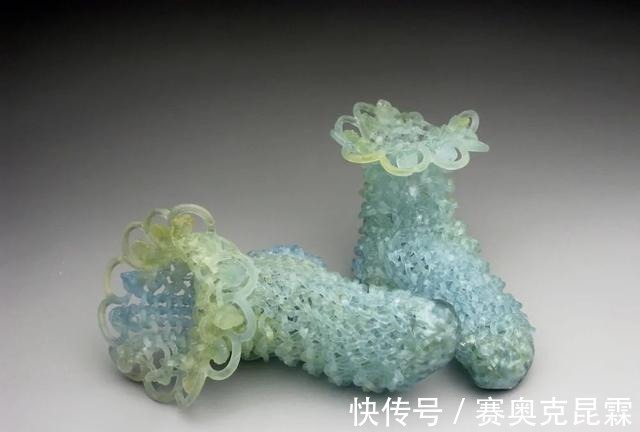 色彩#她是用玻璃雕塑“织毛衣”的第一人,这质感极其逼真!手太牛逼了