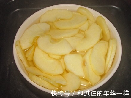 不为人知|苹果放进锅里煮一煮，有很多不为人知的好处，能解决男女不少麻烦