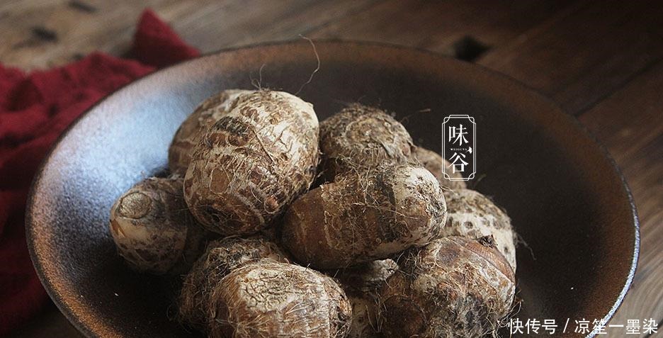 老农|买芋头,选重的就错了,老农教我4招,个个粉糯到不行,真实用