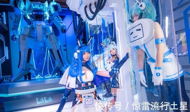 2233娘|98亿天价手办走入现实,2233娘到达现场,粉丝看这Cos可就不困了