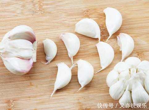 膽固醇|不再醋泡蒜了，用這2寶，常吃75歲不血栓，可惜很多人還不信