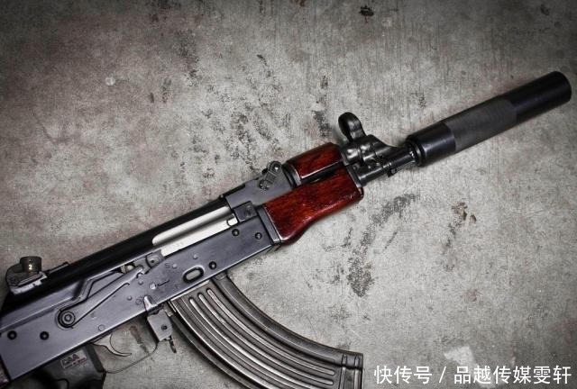 俄罗斯|解体的苏联有多穷?只要有点小钱和头脑,足以在当时赚的盆满钵盈