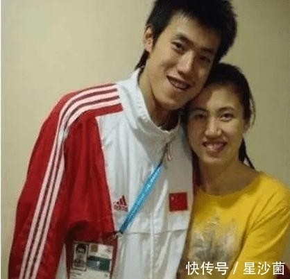 汤淼|“女排”周苏红,照顾瘫痪丈夫5年后,为何突然改嫁大9岁富商?