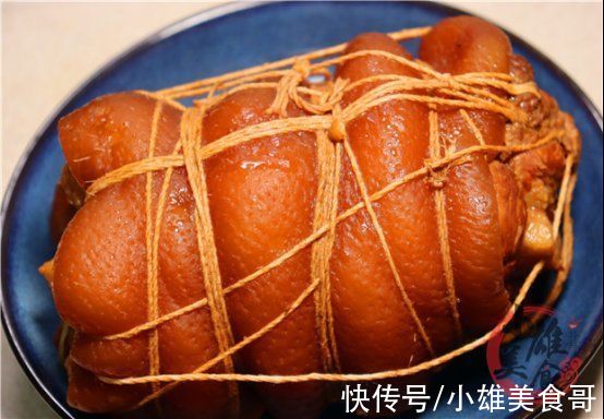铁锅|五花肉别红烧了,用绳子捆一捆,上桌就是一道大硬菜,太香了