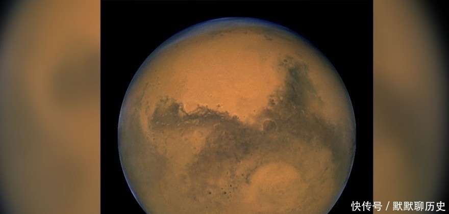 宇宙飞船 对比才明白,登陆火星比登月难,中国首次登陆火星,追上美国40年