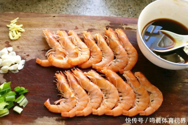 方法|河虾煮着吃不够味不如换个方法,出锅后香酥可口,美味!