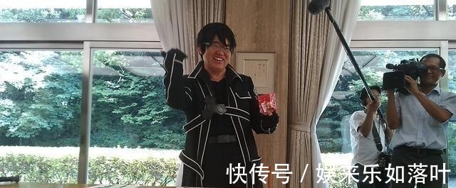 桐人|日本两个钟爱COS的市长,“毁”了山治、桐人,连柯南也不放过