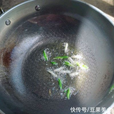 西红柿鸡蛋|西红柿鸡蛋韭菜面