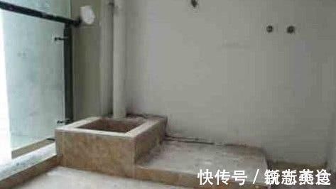 阳台上|阳台放洗衣机万万要装这个东西,真是太实用了,看完想回家学装