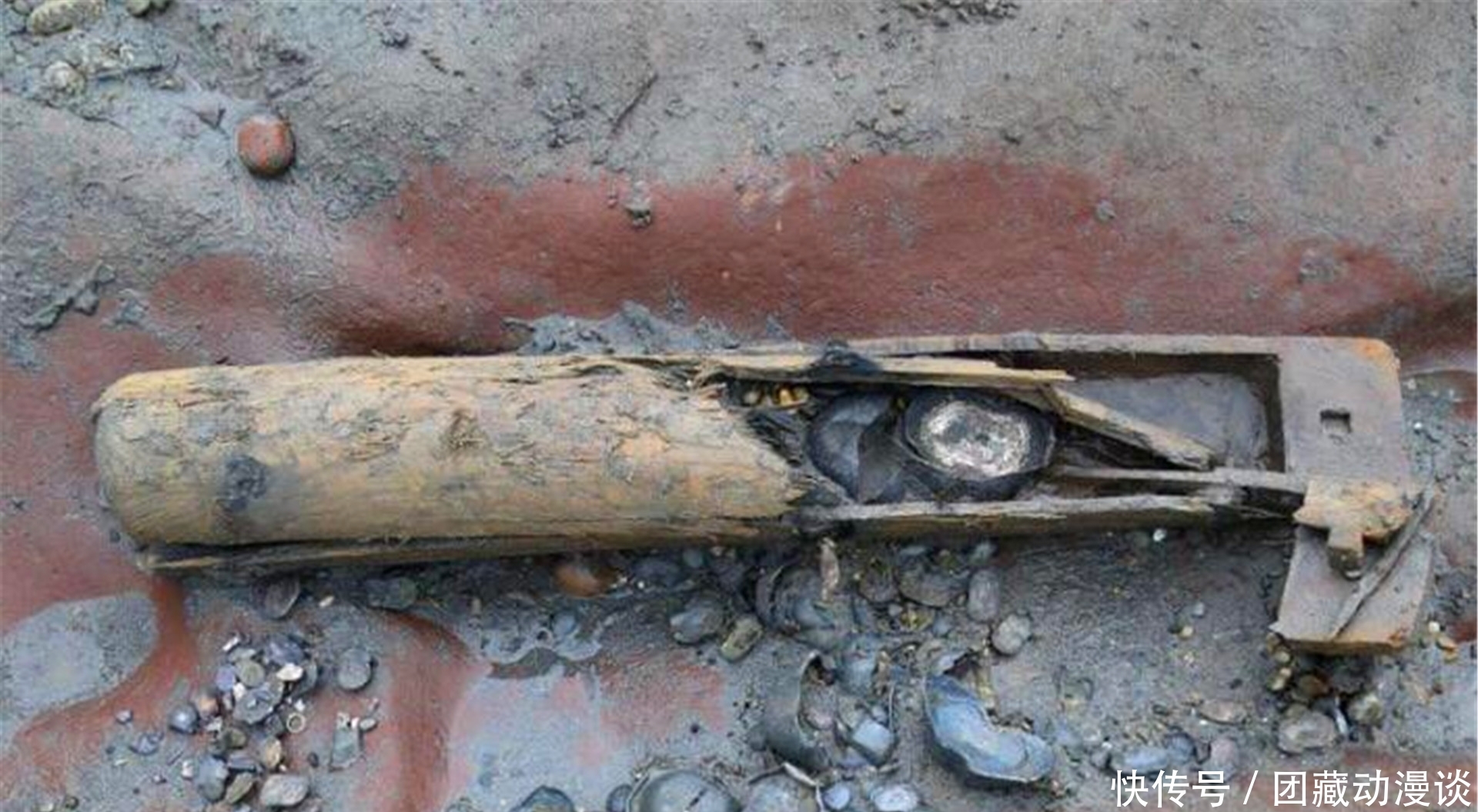 村民|村民从岷江中打捞出一枚印章，转手倒卖了1300万，三年后却大难临头