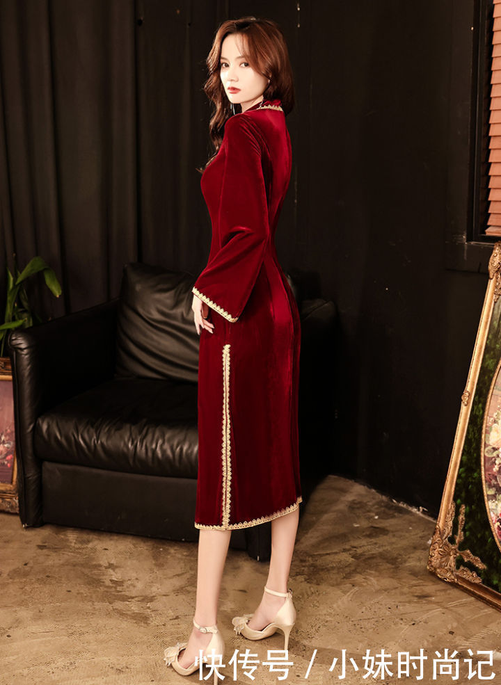 丝绒|丝绒旗袍,让30岁你的更有魅力