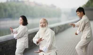 男性|男人过了50岁后,晨起有这3种表现,恭喜,通常都能长寿