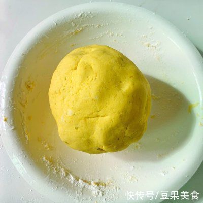 让人闻香止步的脆皮南瓜麻薯,外脆里糯巨好吃