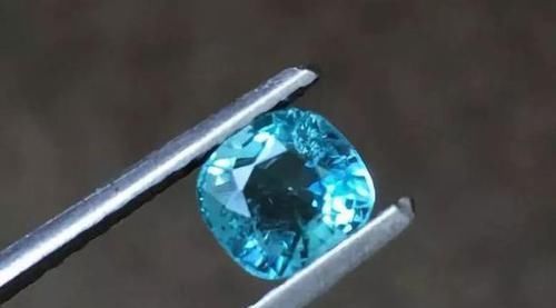 看似|这些宝玉石看似普普通通,实则克价都上万