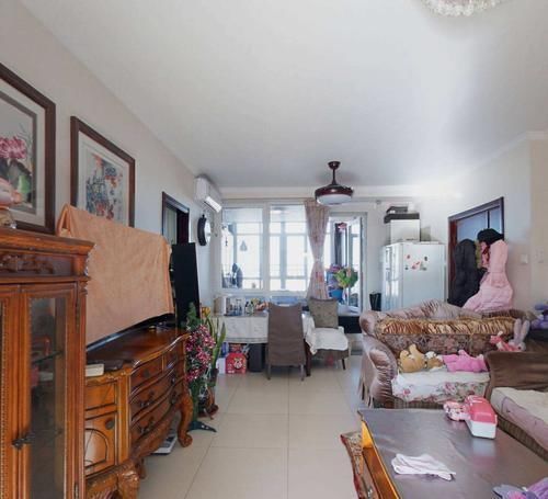 物业管理|一梯两户和两梯四户有什么区别?听内行人分析,才知我家选择错了