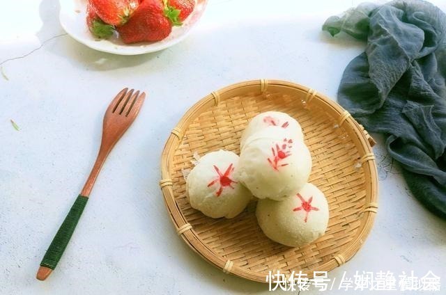 我家酥饼5年来从不用买，外酥里糯，放3天也不硬，比买的香