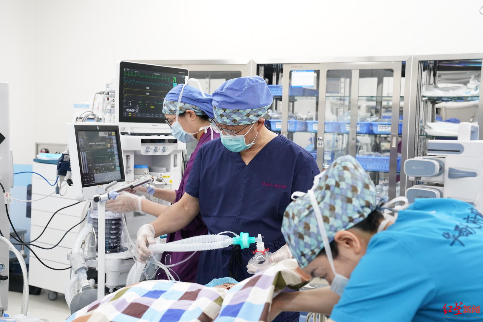 四川大学|华西天府医院麻醉手术中心开科：首台手术麻醉是“捐了一个亿”的专家大佬做的