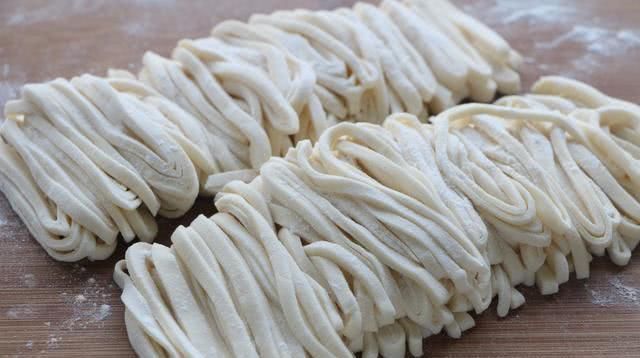 牛肉面再也不用出去买了,在家做经济实惠,好吃无添加,营养健康