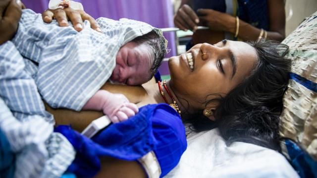 性别|50年间死4600万女胎！印度母亲讲述经历：被流产8次只为生男孩