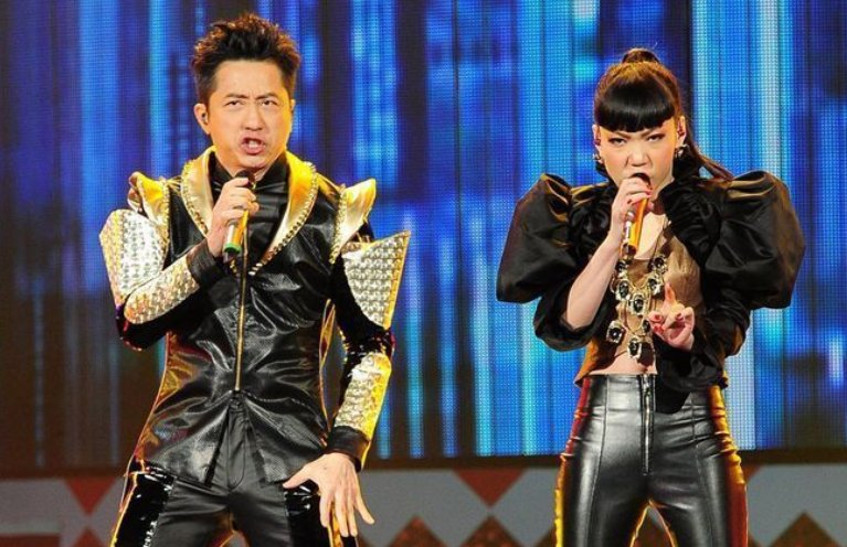 “失宠”的吴莫愁：从1.3亿代言费到小县城卖唱，她得罪了谁？