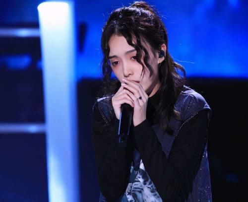 中国好声音|中国好声音:傅欣瑶不堪舆论压力,坦言只是一场戏,你们太认真了