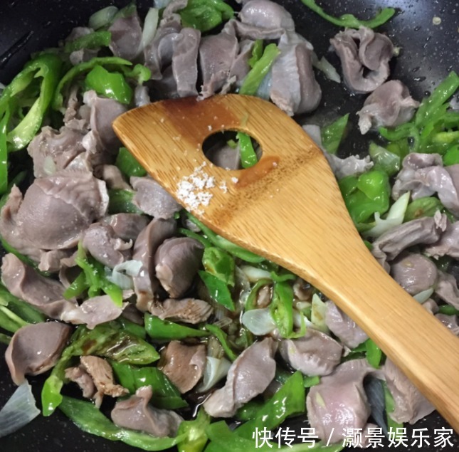 4月不吃猪肉，也要多吃它，隔夜排宿便，抚平大肚腩，越吃越瘦