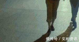 aj1 “常在街头混, 哪有不撞鞋! 我78岁了也穿AJ1, 小伙子你呢 ”!