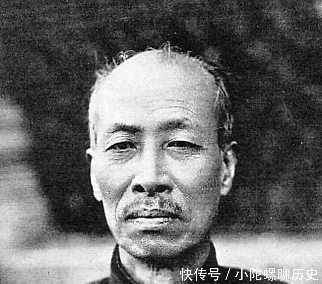 郑家#书法名家提笔千金,每日只提一字,作品保留至今,名声遗臭万年