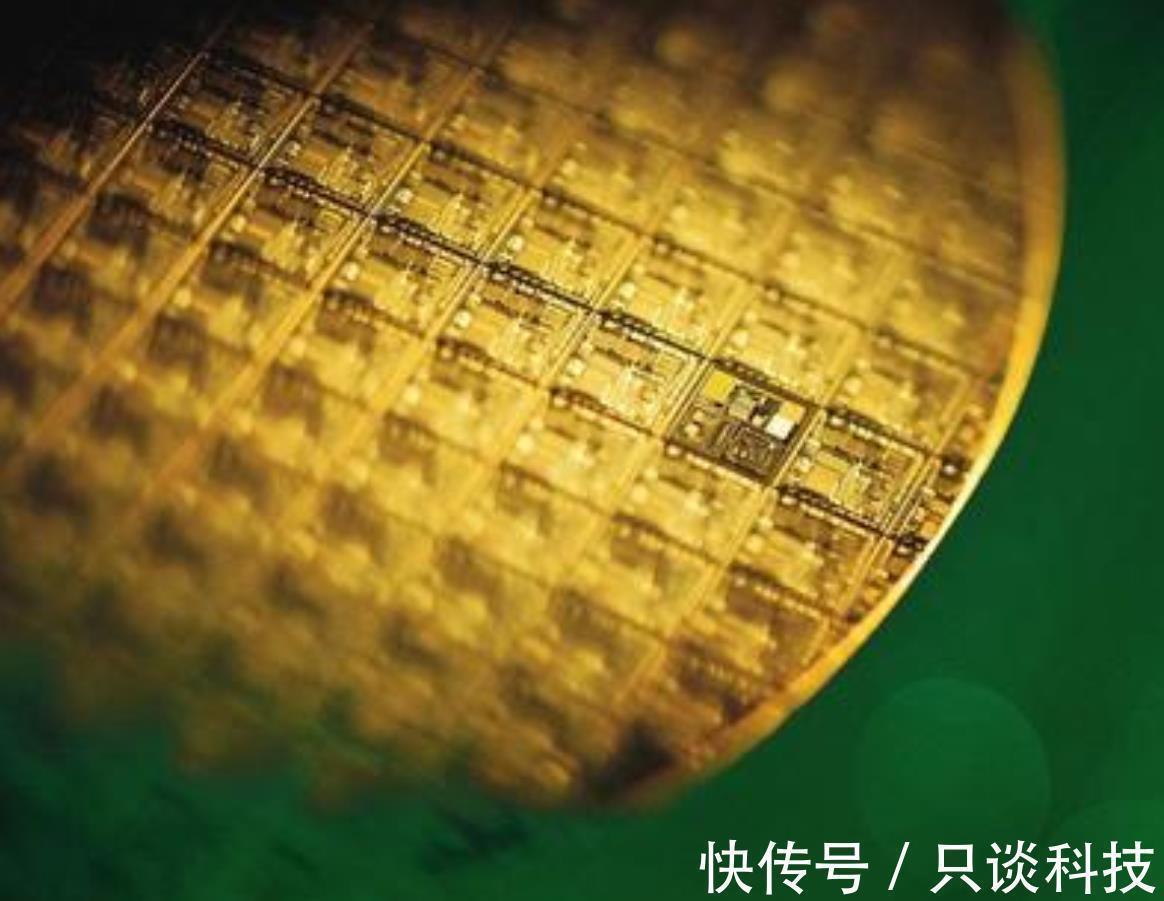 长江存储|国产骄傲!长江存储芯片,存储密度远超三星、SK海力士、美光